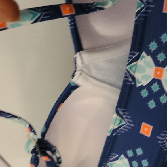 Bathing suit - Picture 7 of 9